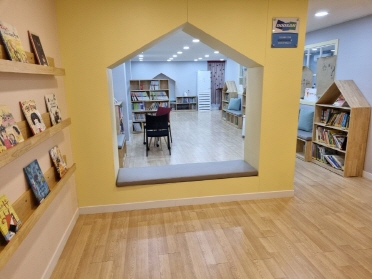 small library